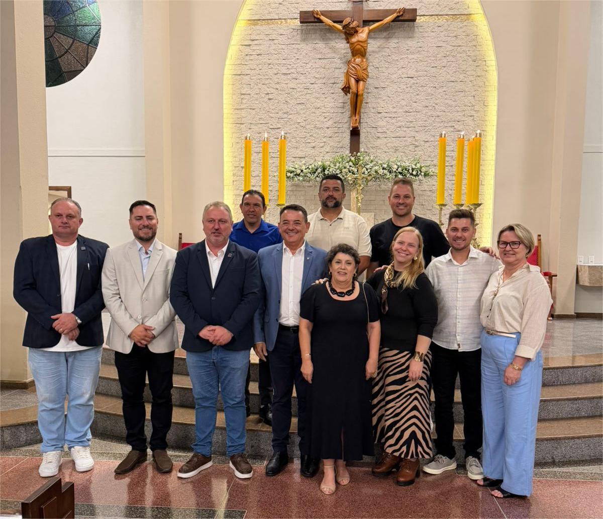 Câmara prestigia missa dos santos óleos em Oxford