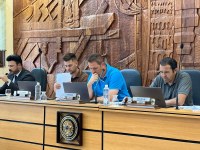 Comissões votam mais de 20 projetos 