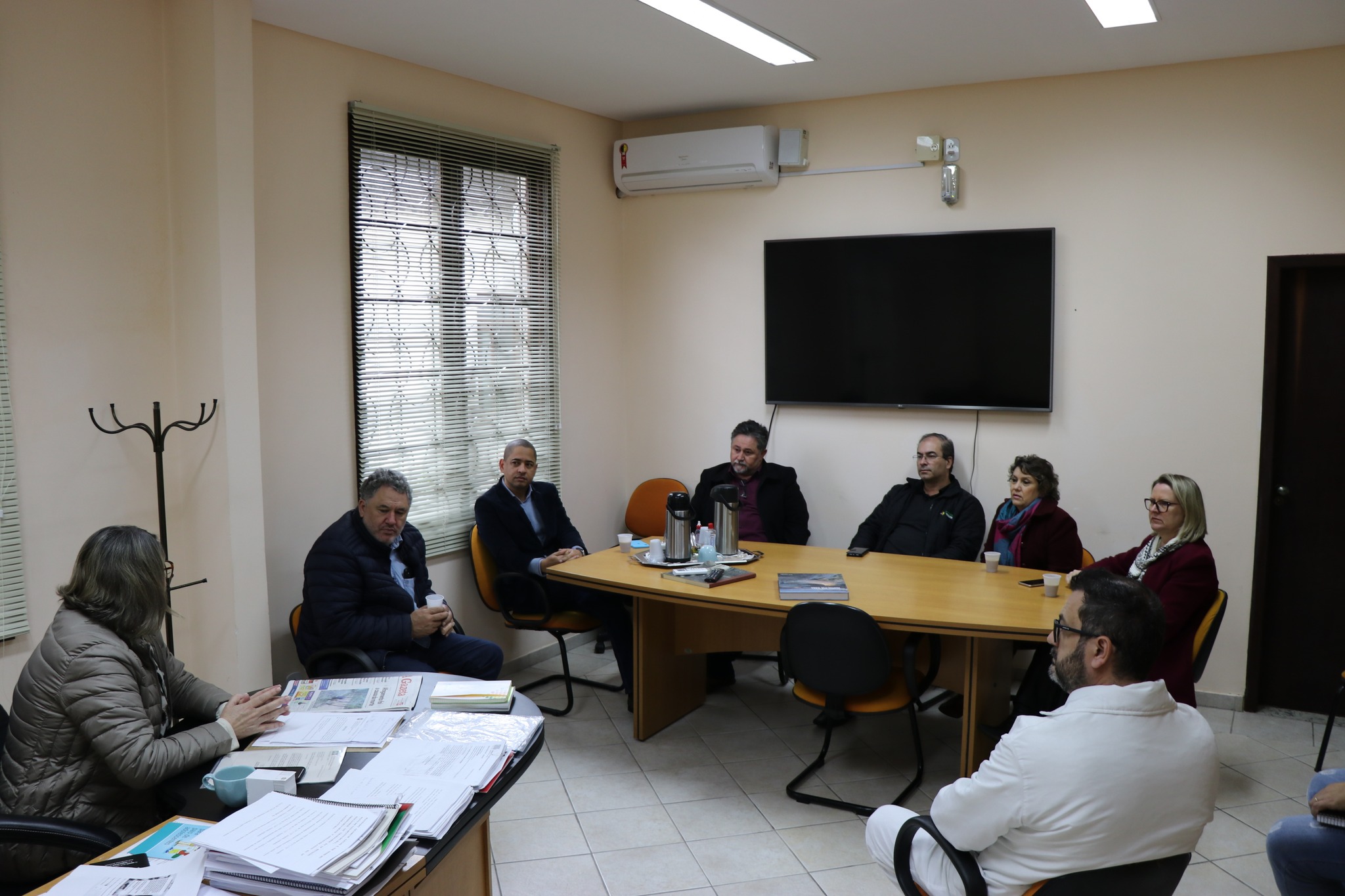 Delegado da Polícia Civil visita a Câmara