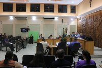 Diversos assuntos são tratados em sessão ordinária
