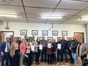 Vereadores acompanham a assinatura de reforma em escolas de São Bento do Sul