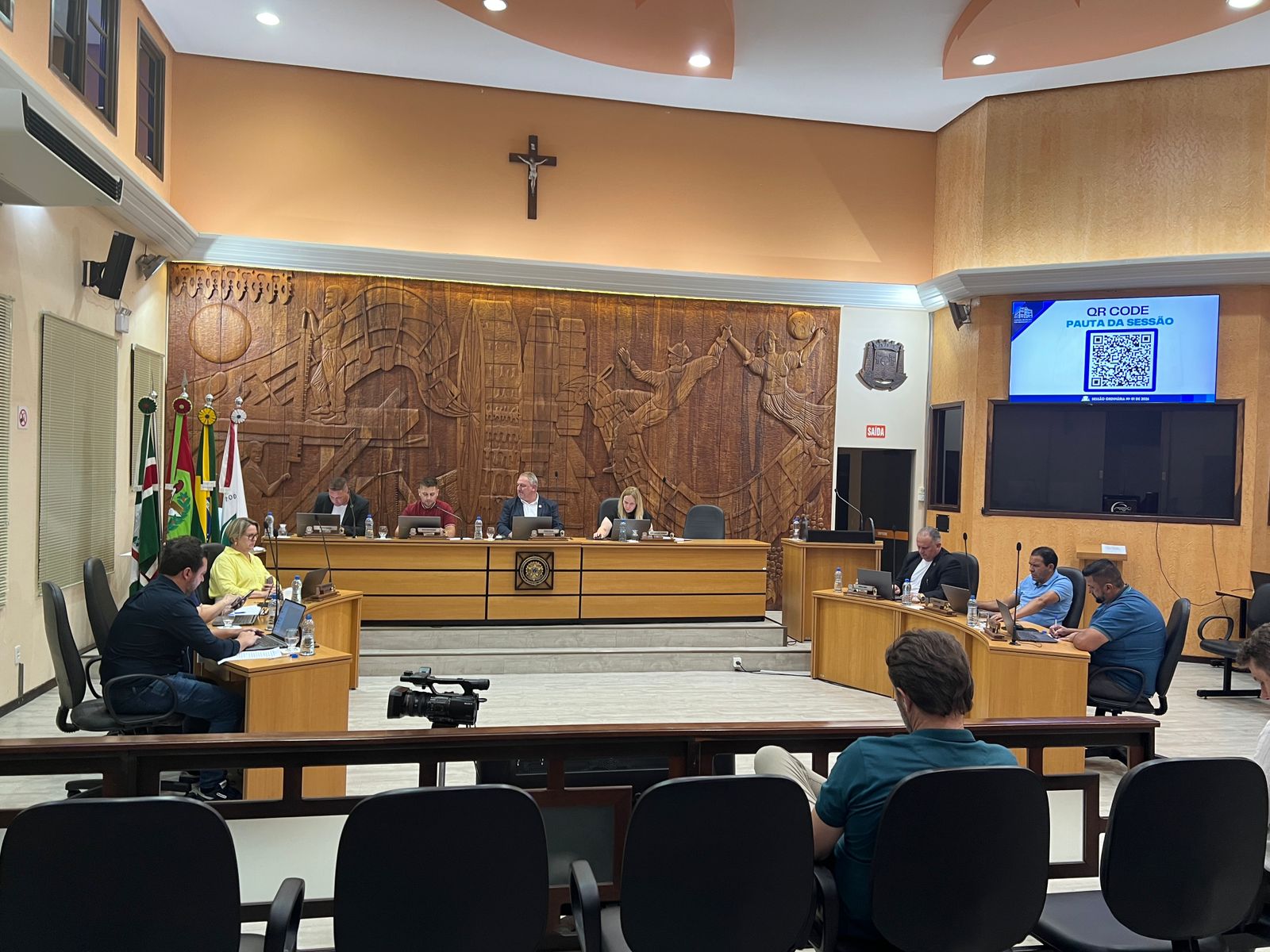 Vereadores se reúnem na primeira sessão de 2026